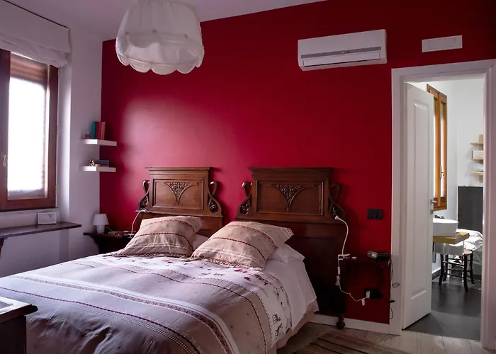 Bed and breakfast Lirma 4*